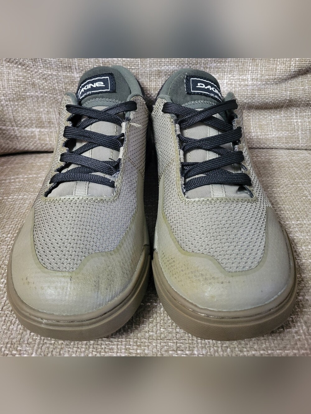 Dakine Drift Men's Mountain Bike Shoes In A Olive Green Low-Top.